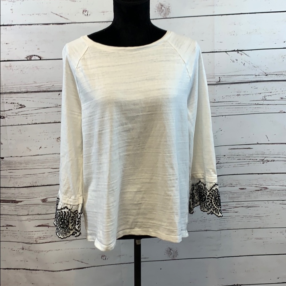 Loft Embroidered Flounce Sleeve Top size Large
